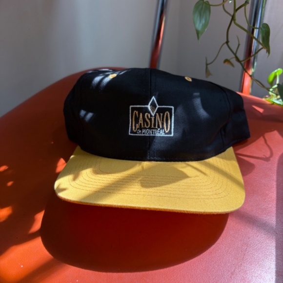 vintage CASINO MONTREAL 2 tone snapback hat - Picture 7 of 7